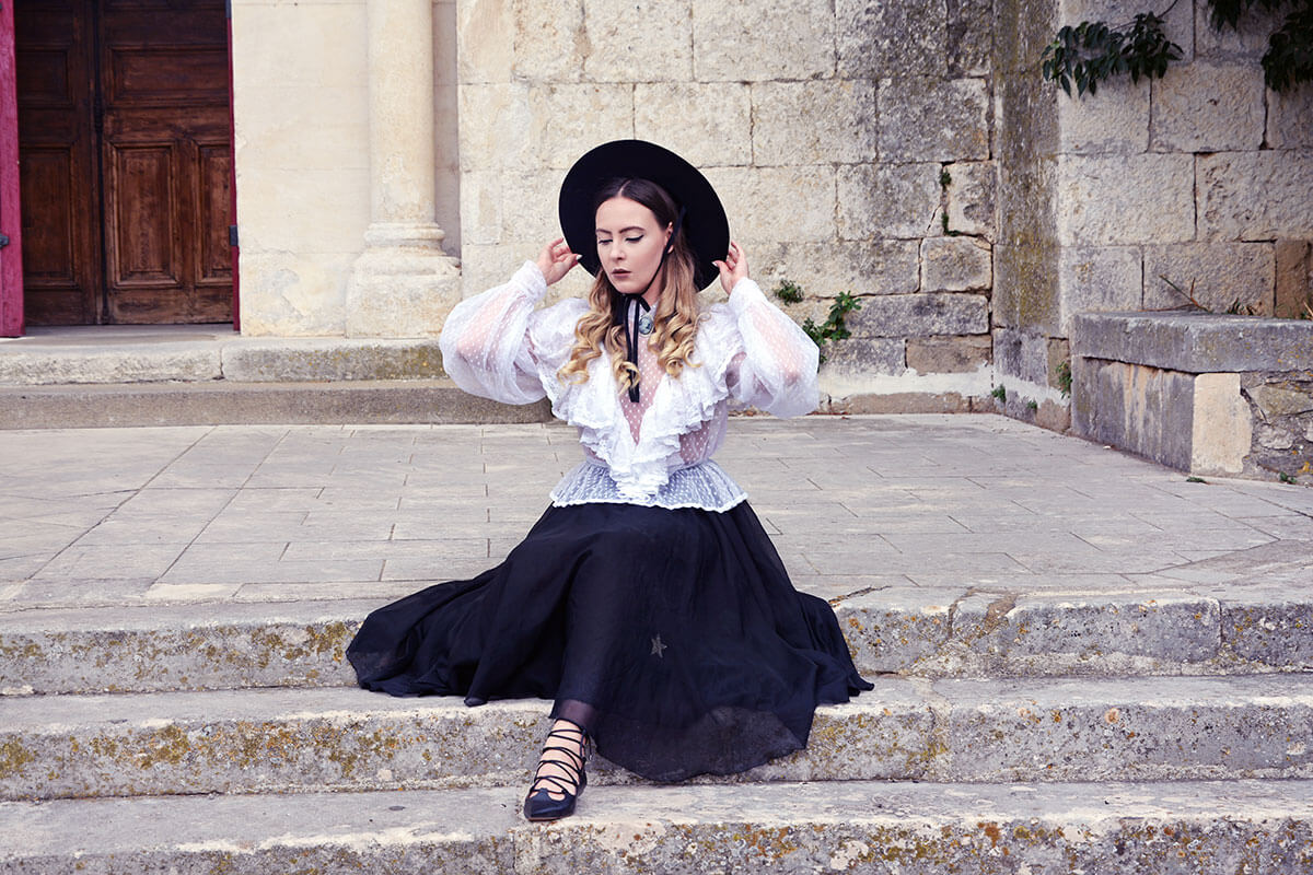 Fashion Blogger in Provence