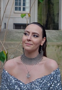 Jewellery Influencer in Egyptian Revival Jewellery
