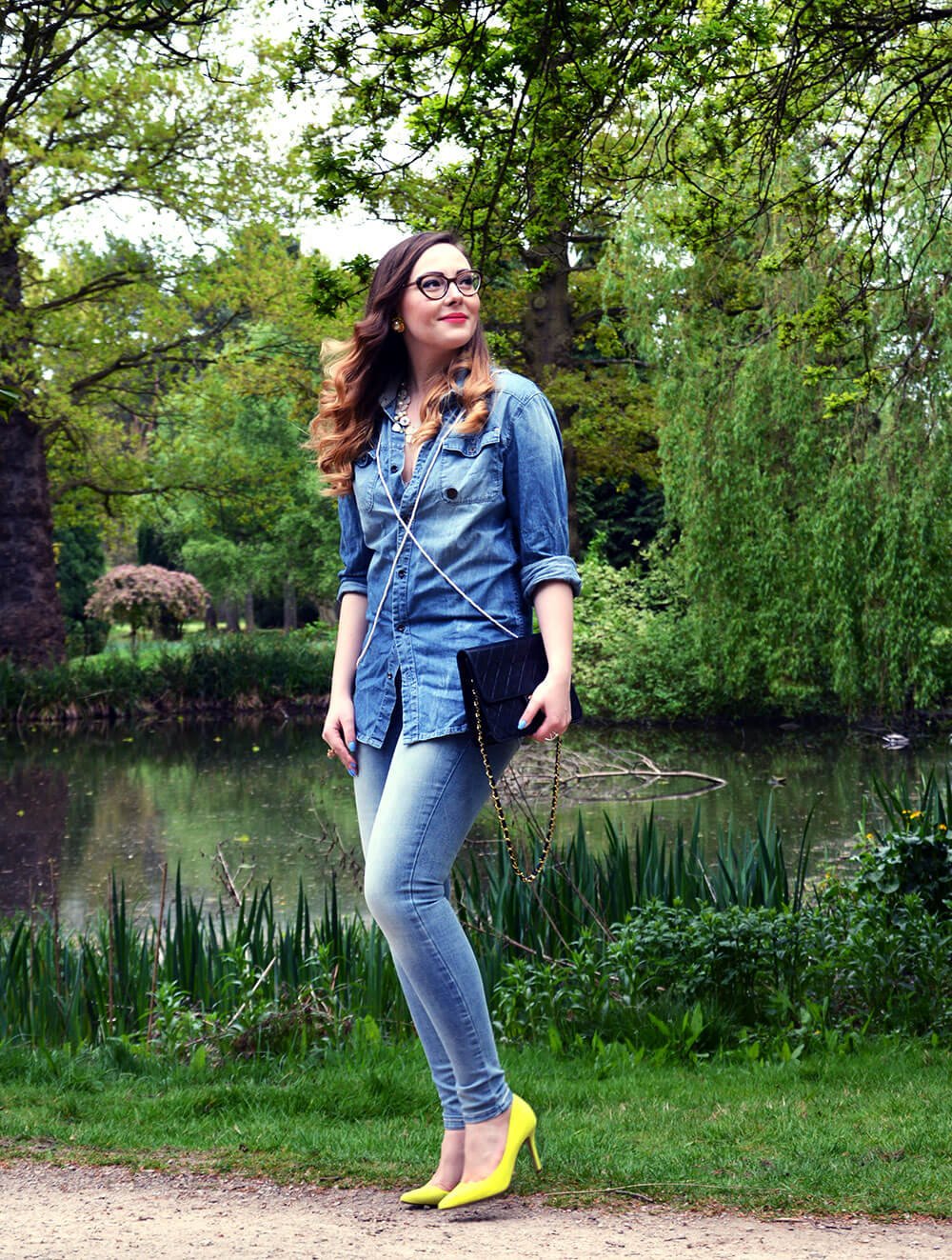 Edita in Bf's Shirt, Asos pearls, RosaRed necklace New Look shoes, Chanel bag and glasses 7