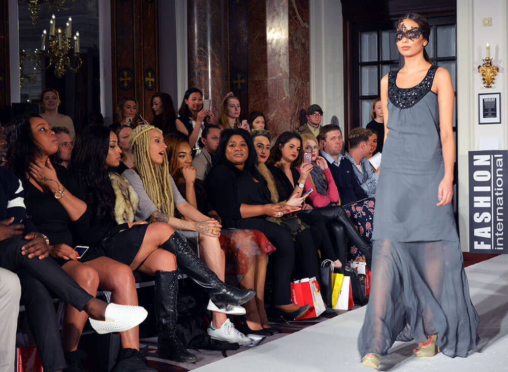 LFW Fall 2016-7 Fashion International 11