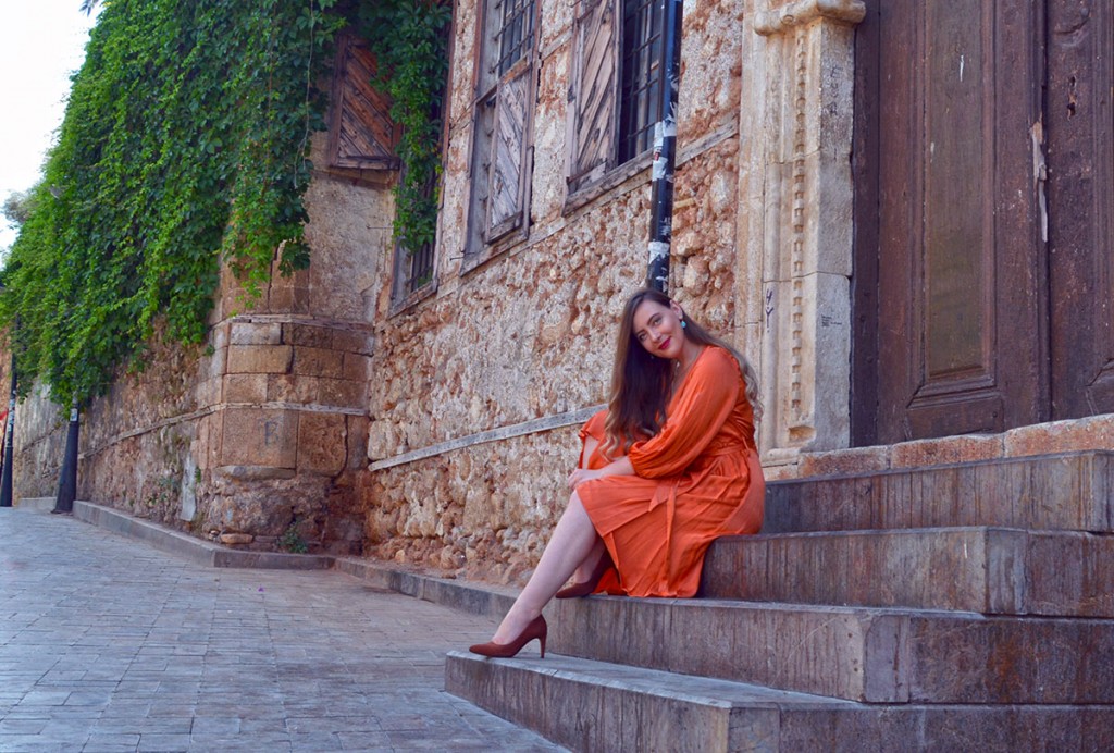 Edita in Antalya Turkey wearing Ghost London Dress and Opal Jewellery 9
