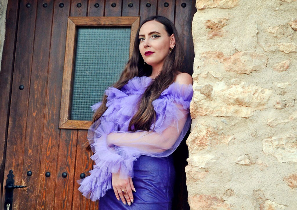 SHAHINA (Amethyst)